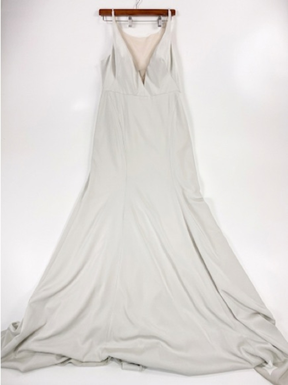 Marchesa Notte Bridesmaids Crema V-Neck Trumpet Gown Solid Silver Size 8 - Picture 2 of 15